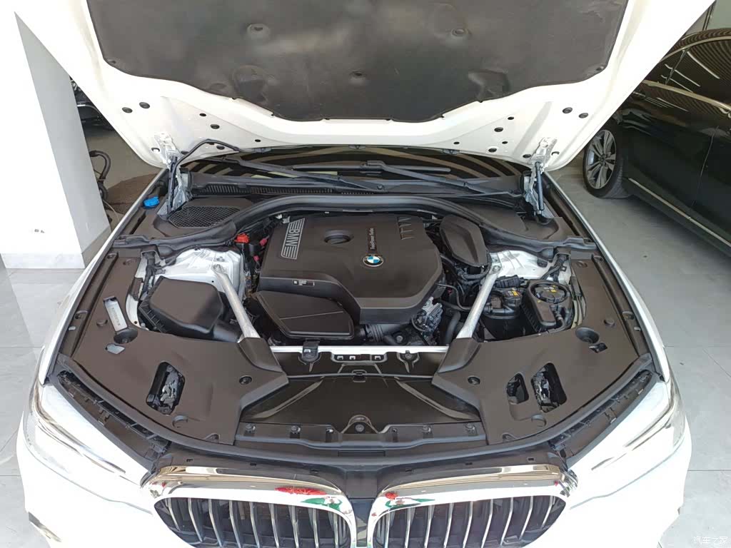 BMW 5 Series, 2018 16