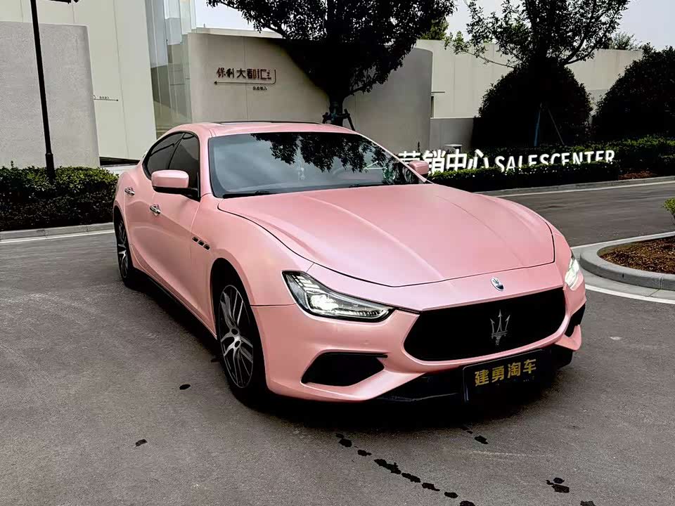 Maserati Ghibli Maserati Ghibli