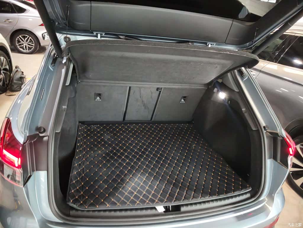 Audi Q4 e-tron, 2024 19