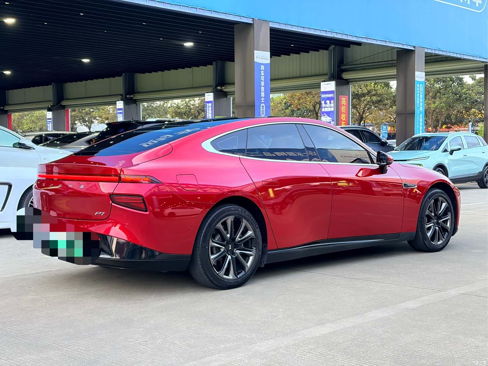 Xpeng P7, 2021 все фото