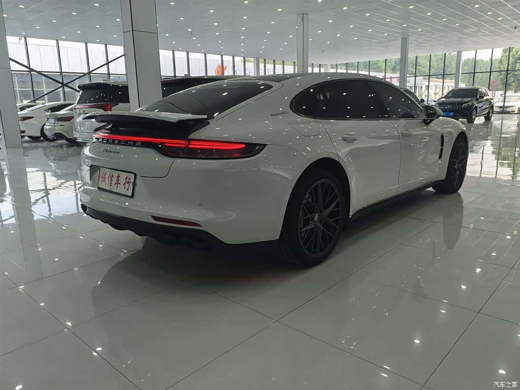 Porsche Panamera, 2022 16