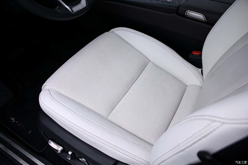 Lexus LX, 2024 14