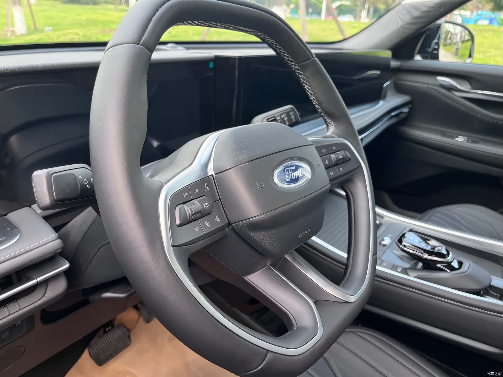 Ford Edge L, 2026 9