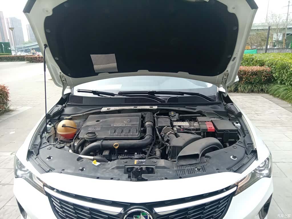 Buick Verano, 2023 16