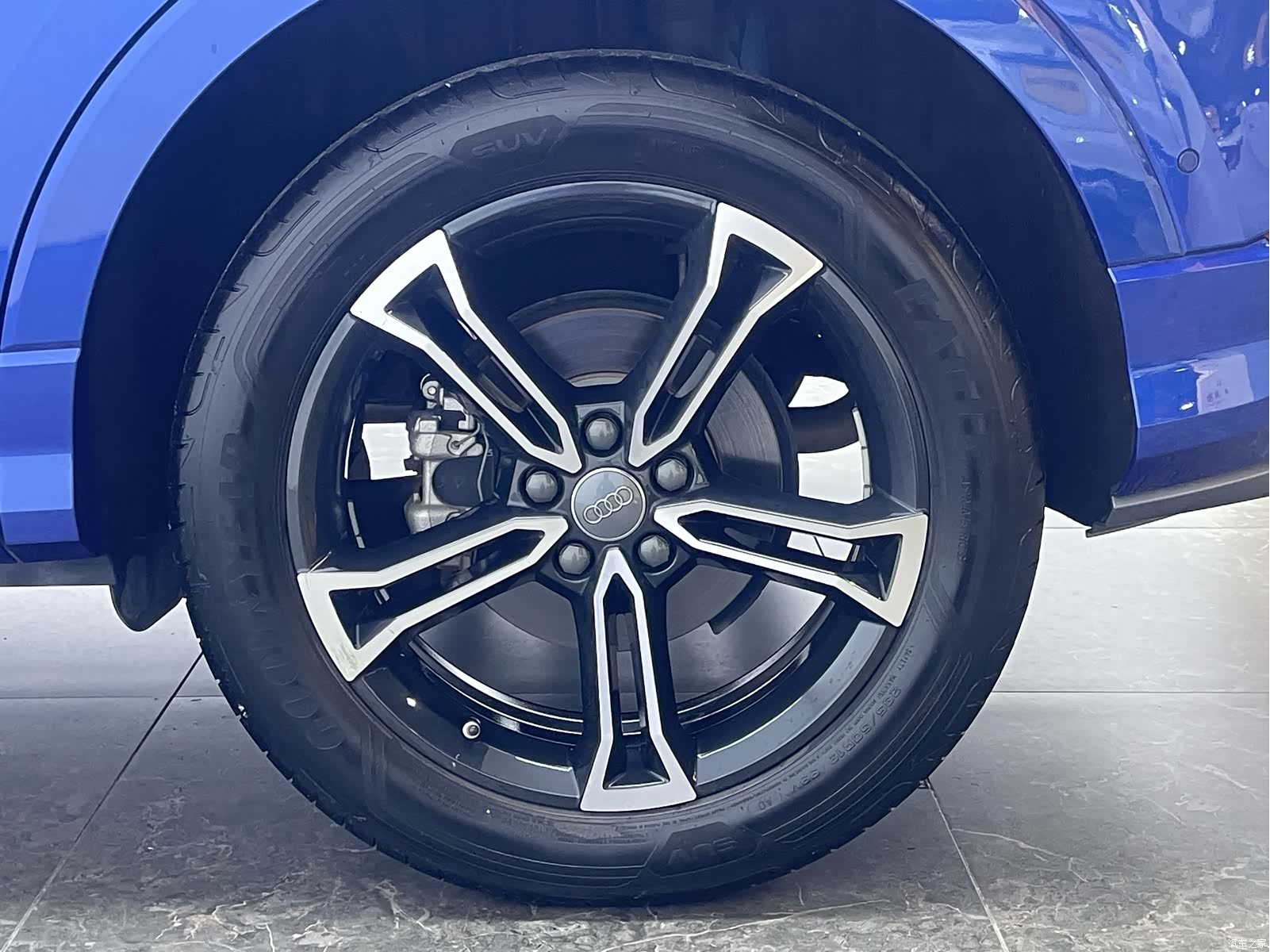 Audi Q3, 2021 9