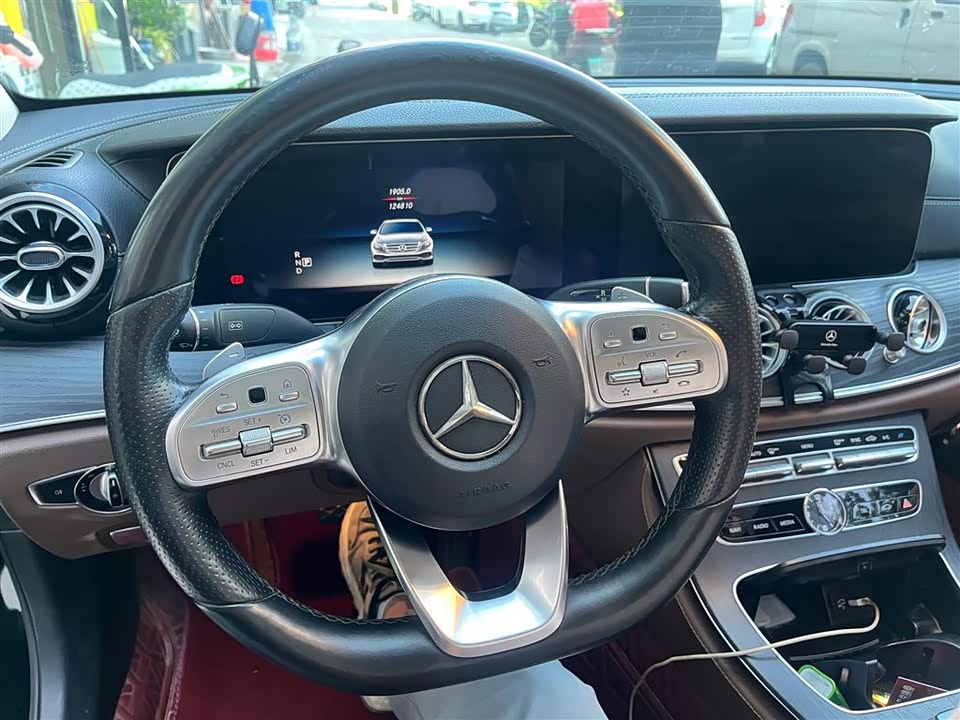 Mercedes-Benz E-class Mercedes-Benz E-class