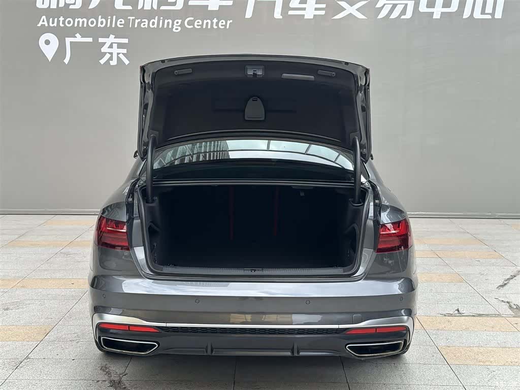 Audi A4L, 2023 14