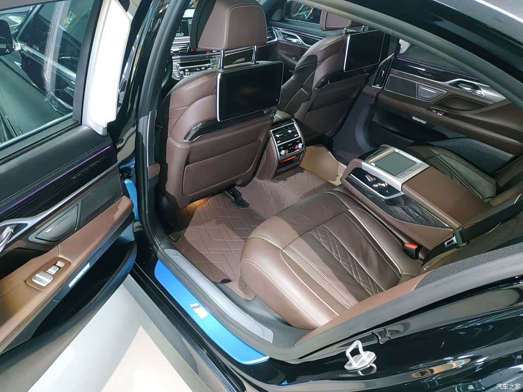 BMW 7 Series, 2018 17