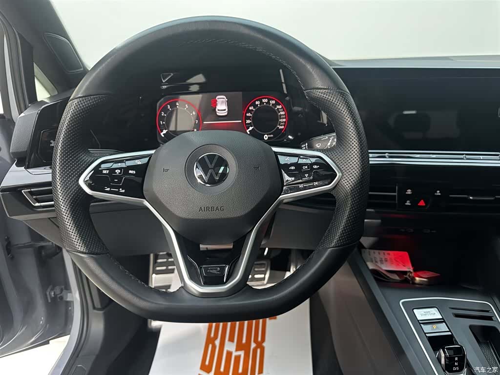 Volkswagen Golf, 2022 9