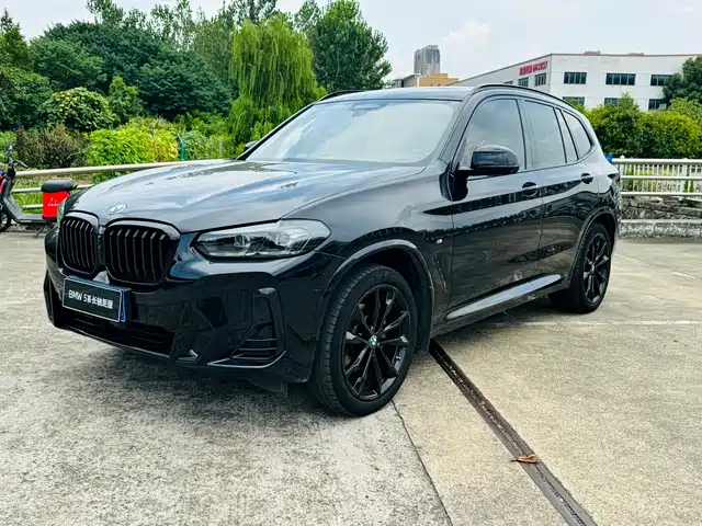 BMW X3 2023 — купить из Китая под заказ
