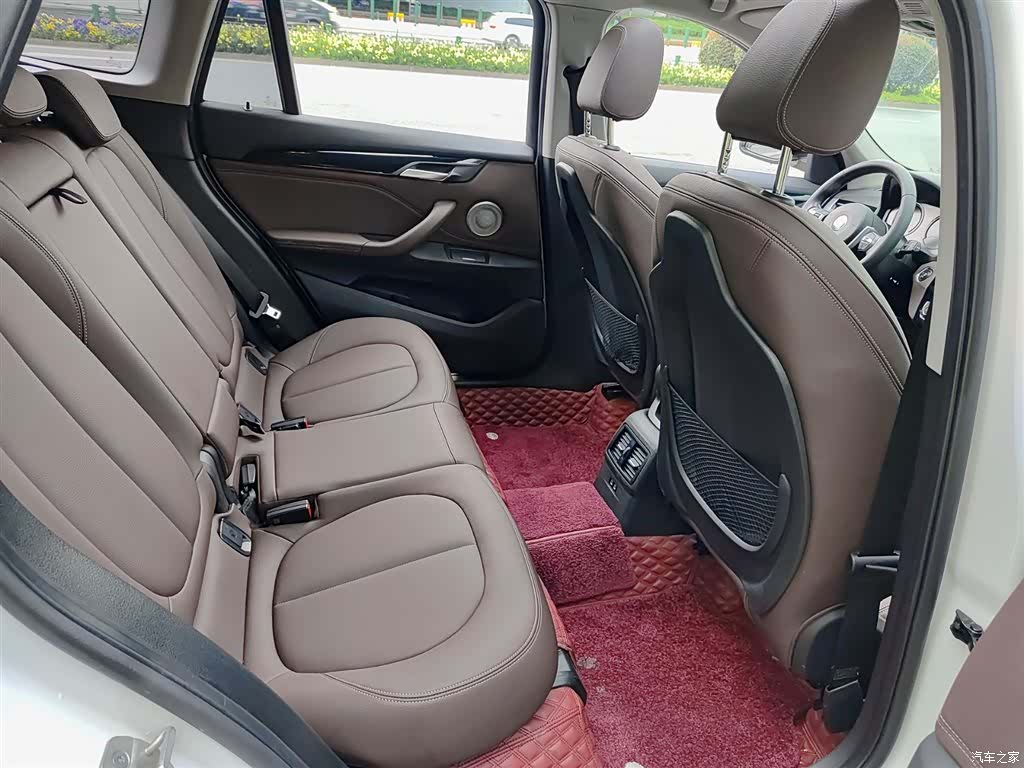 BMW X1, 2022 11
