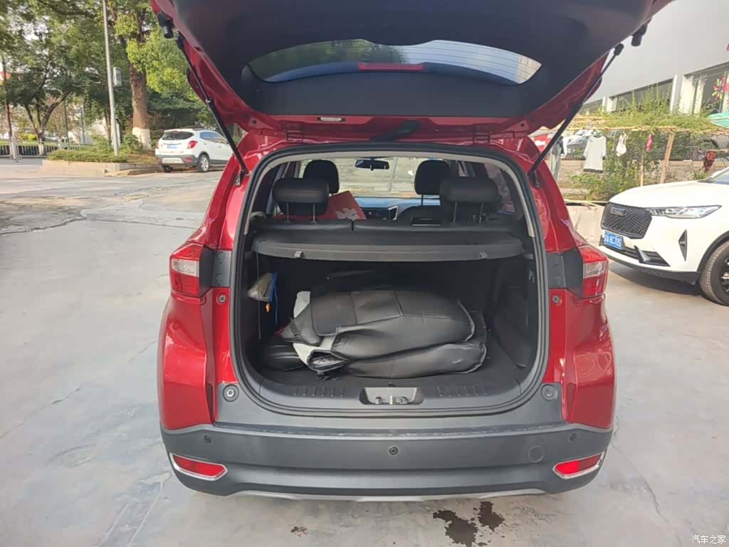 Changan CS15, 2018 19