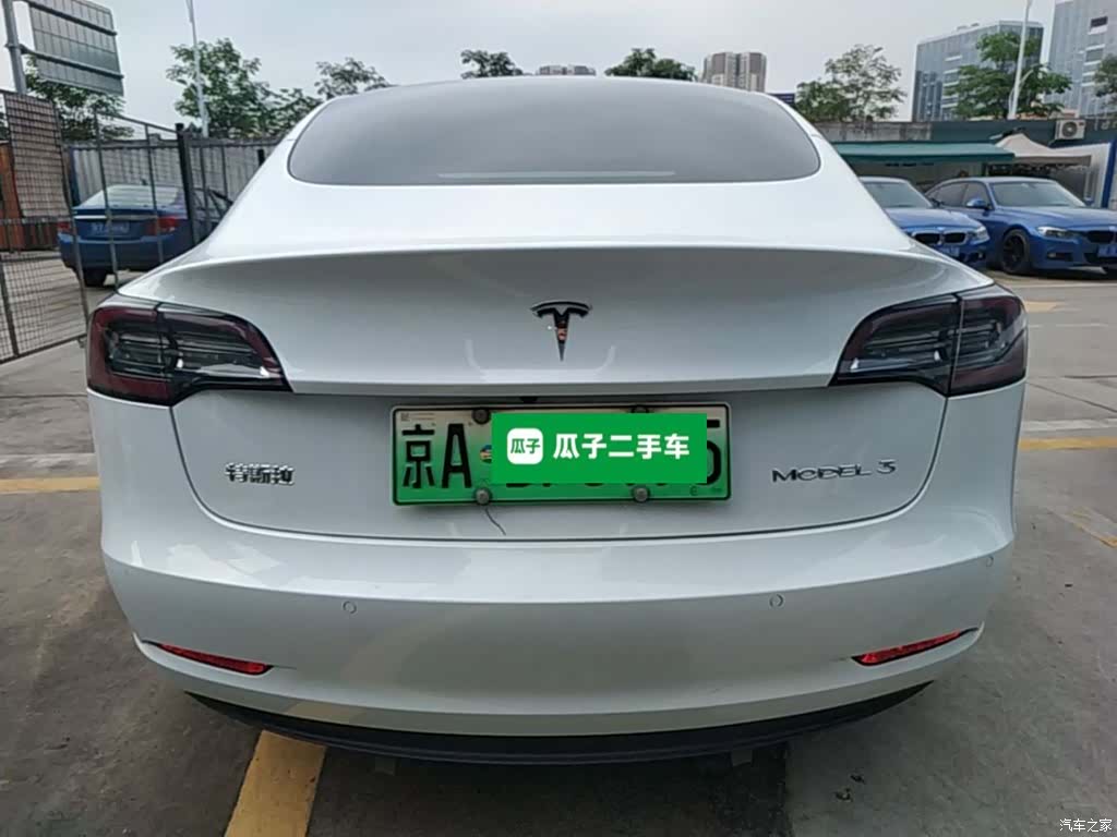 Tesla Model 3, 2020 6