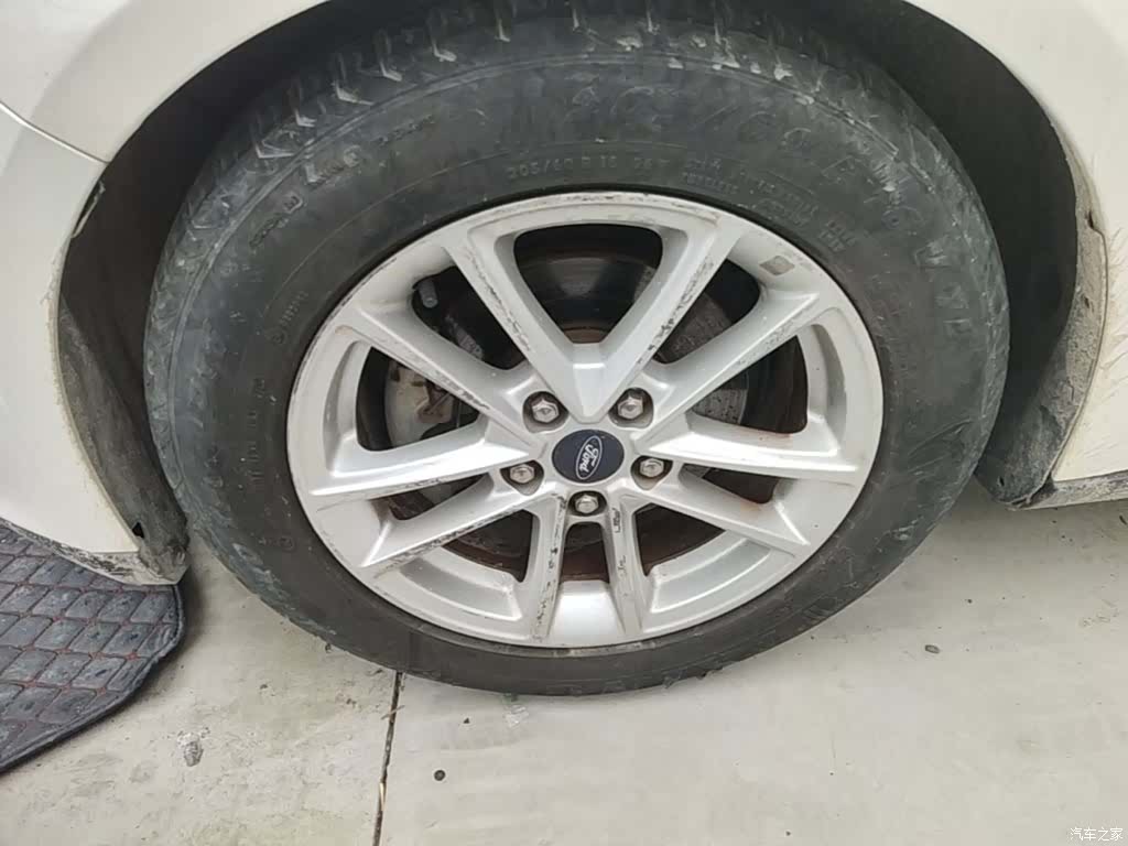 Ford Focus, 2016 25