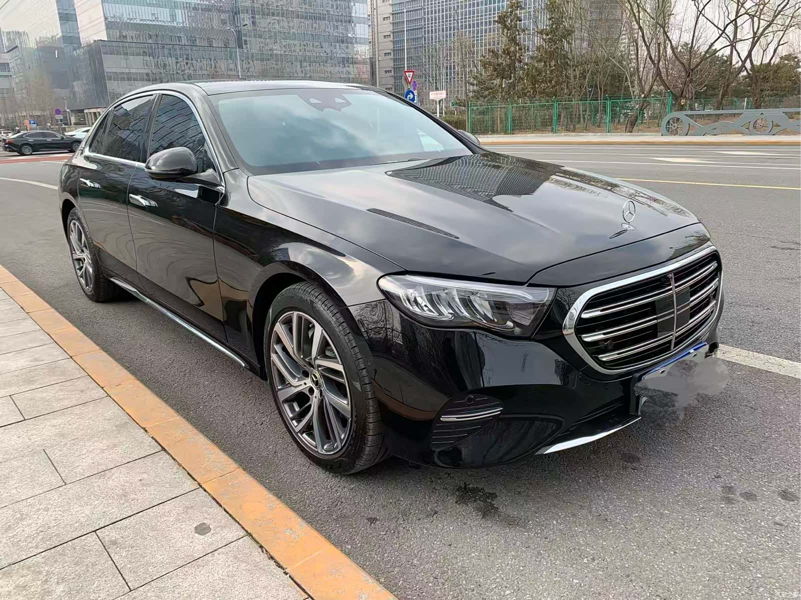 Mercedes-Benz E-Class, 2024 23