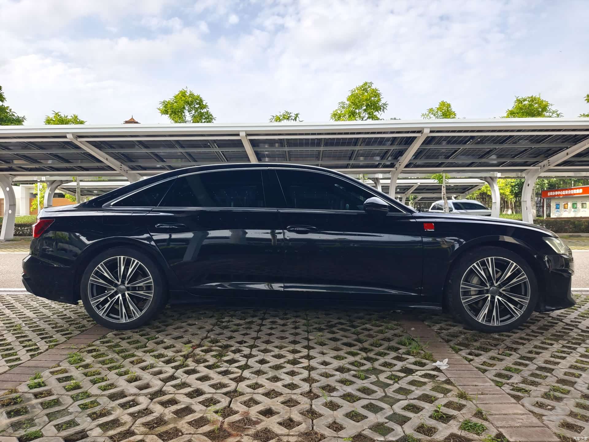 Audi A6L, 2021 4