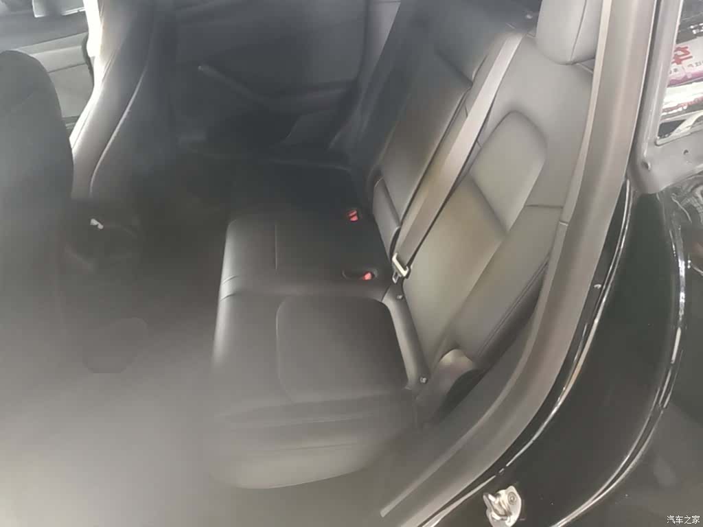 Tesla Model Y, 2021 17