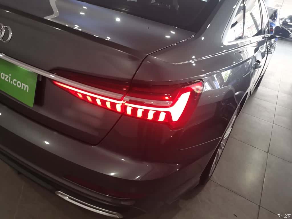 Audi A6L, 2021 24