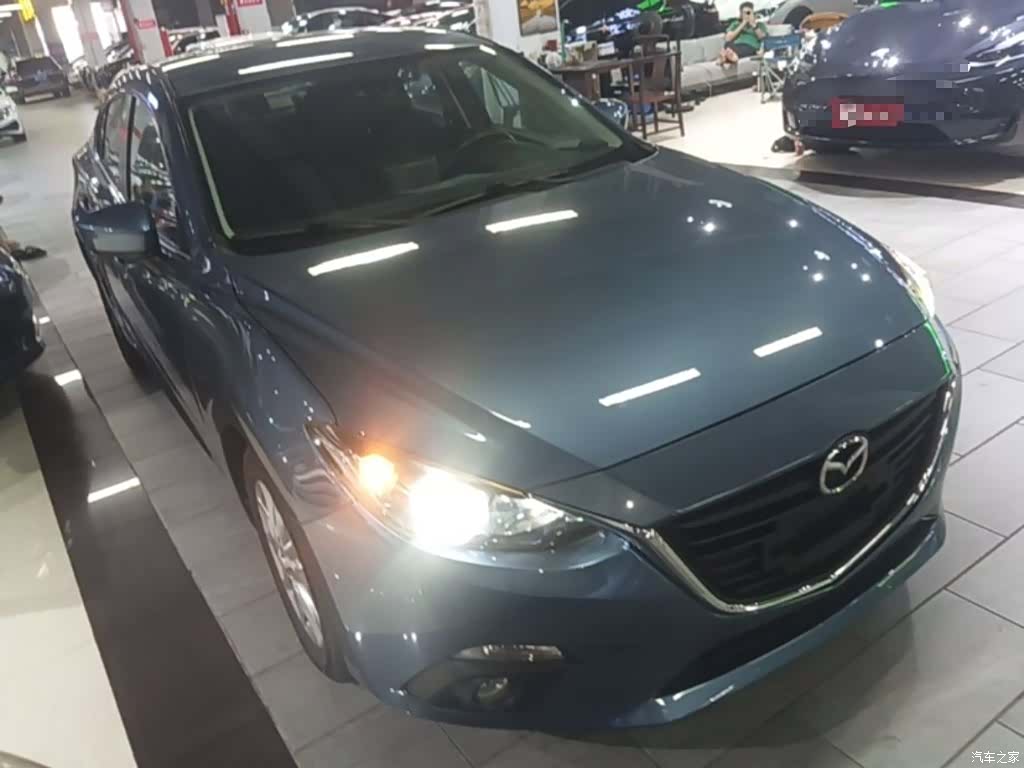Mazda Mazda3, 2017 4