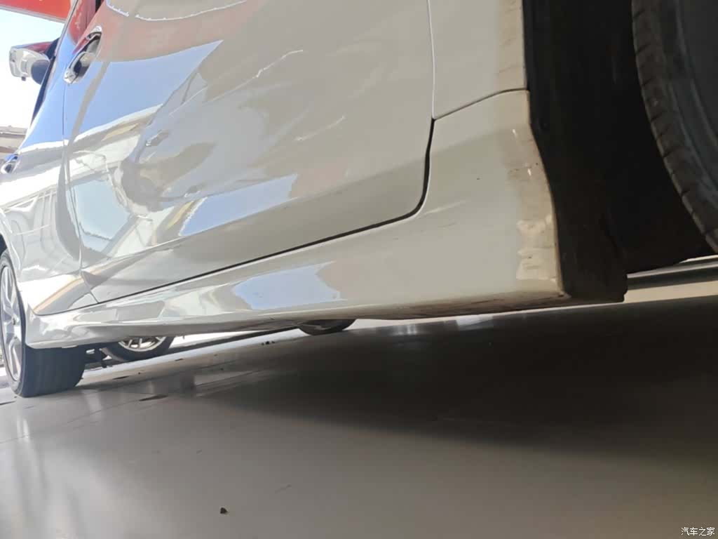 Honda Jade, 2015 21