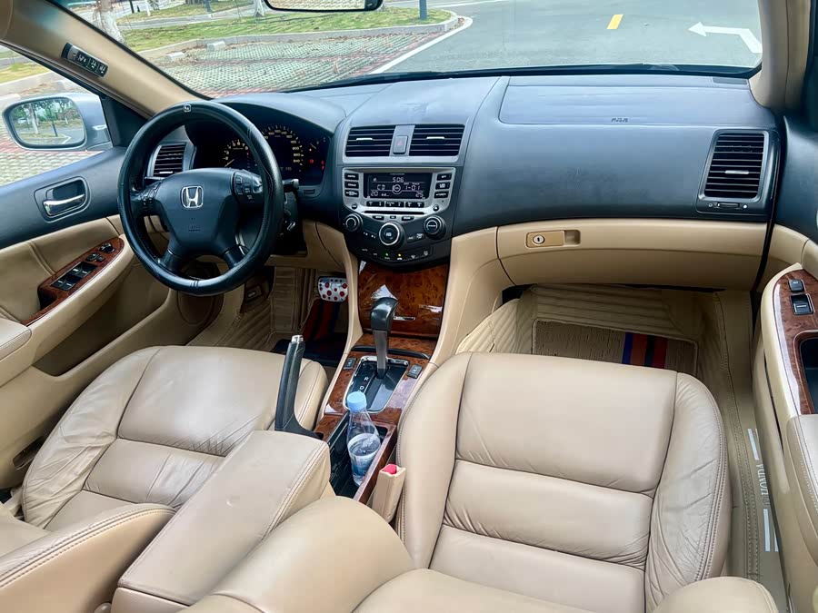 Honda Accord 2007, фото 17