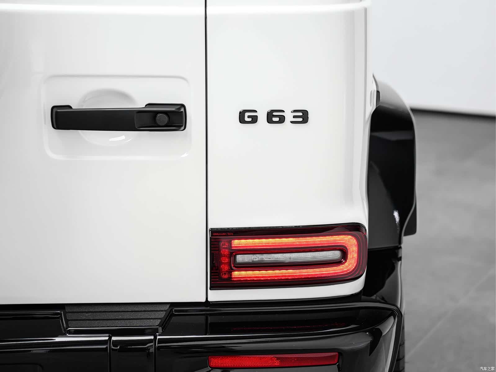 Mercedes-Benz G-Class, 2025 10
