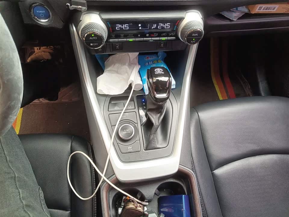 Toyota RAV4 Rongfang