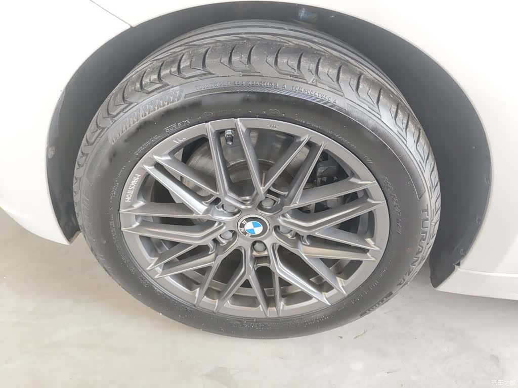 BMW 3 Series, 2016 25