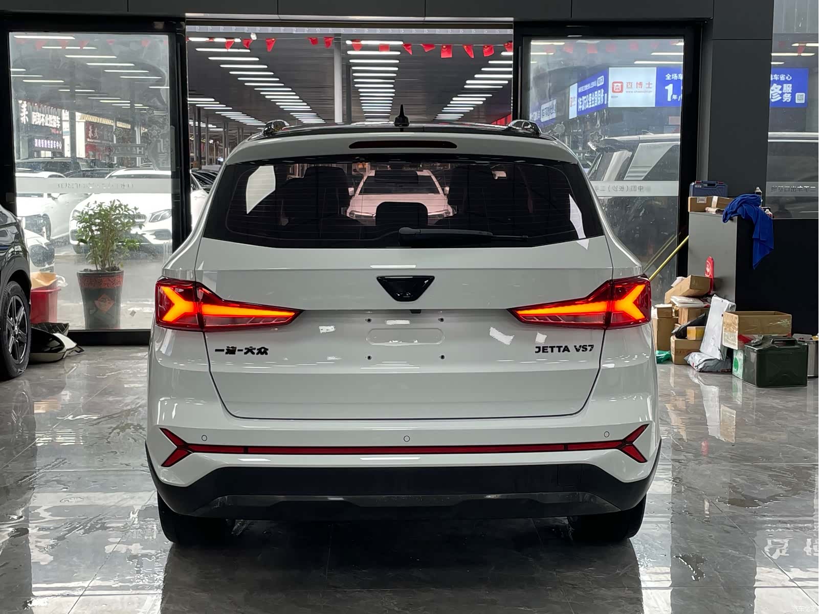 Volkswagen VS7, 2022 15
