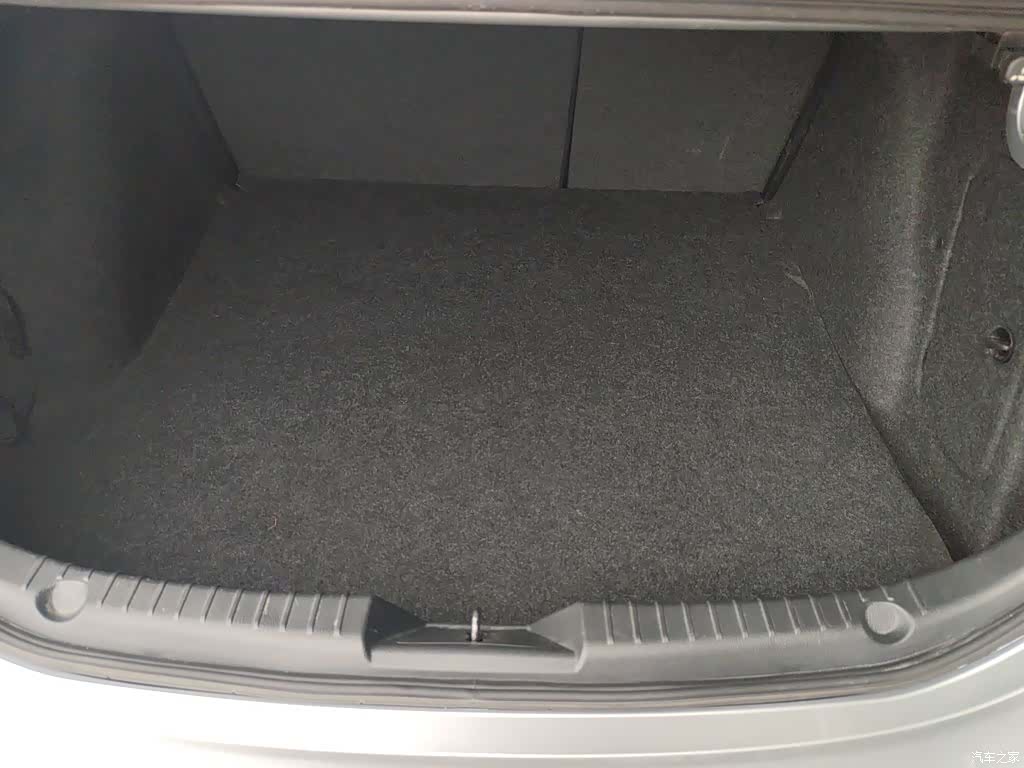 Mazda Mazda3, 2019 9