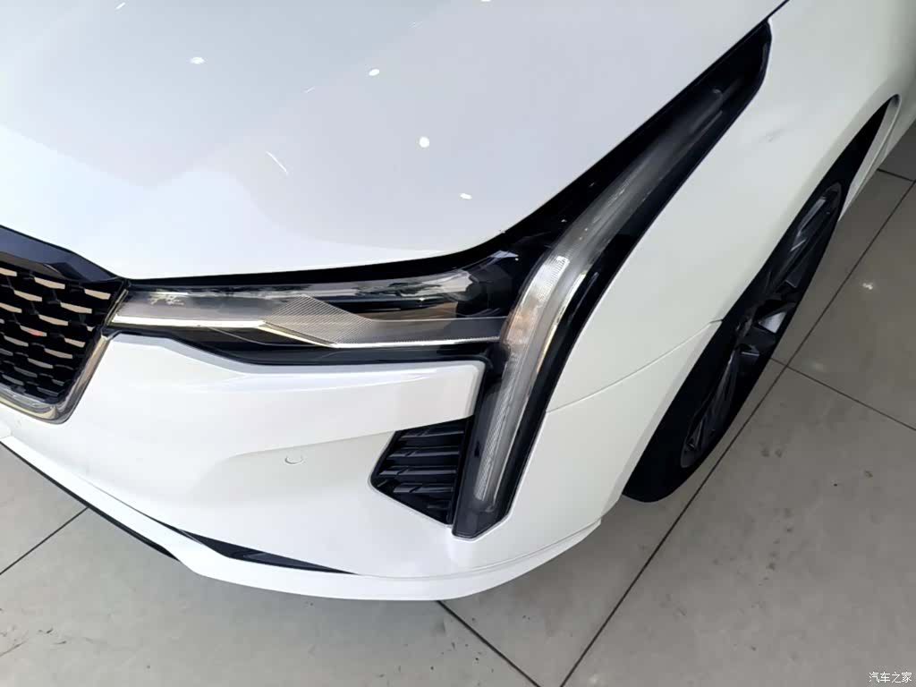 Cadillac CT4, 2022 24