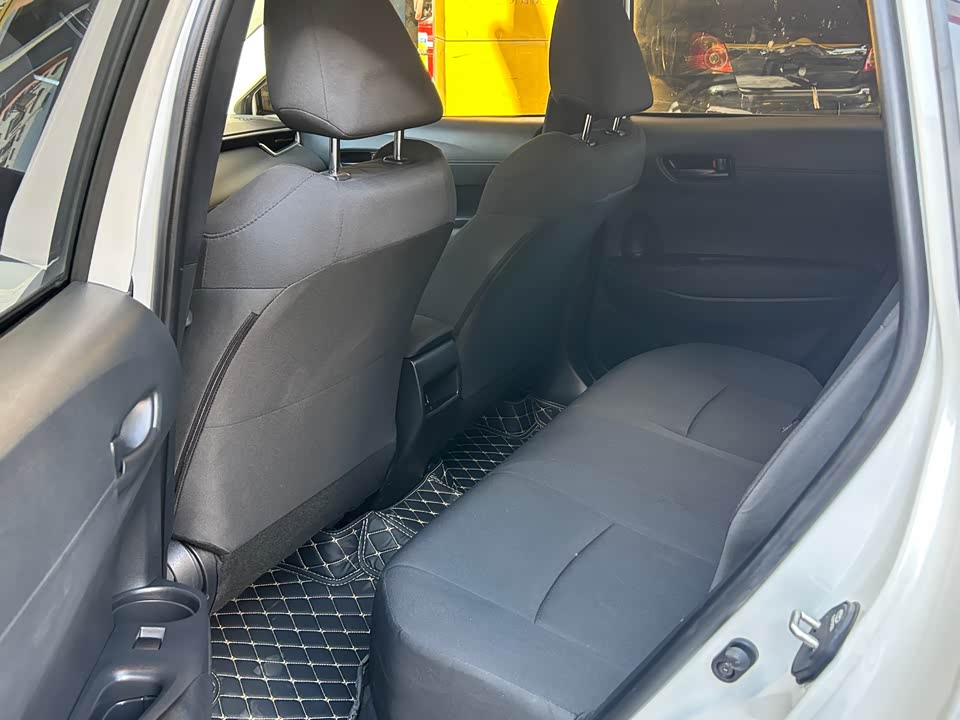 Toyota Corolla Sharp amplifier