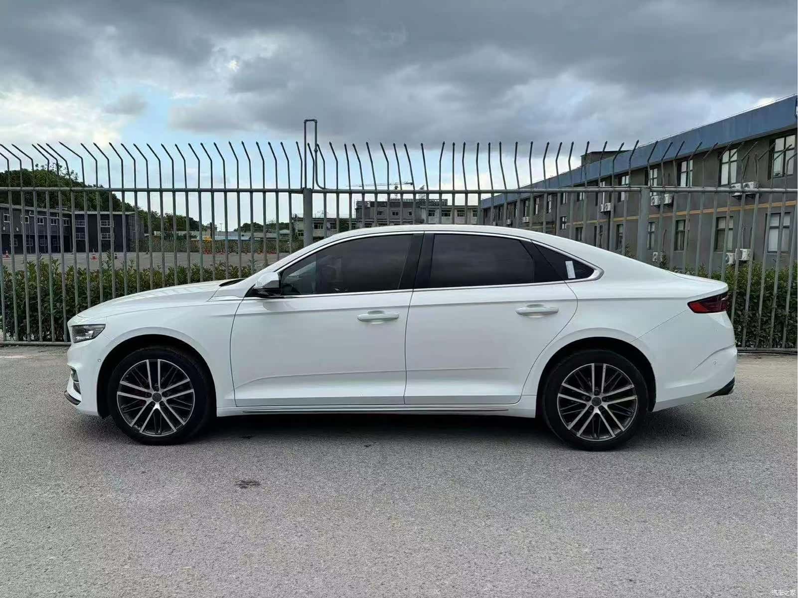 Geely Preface, 2022 12