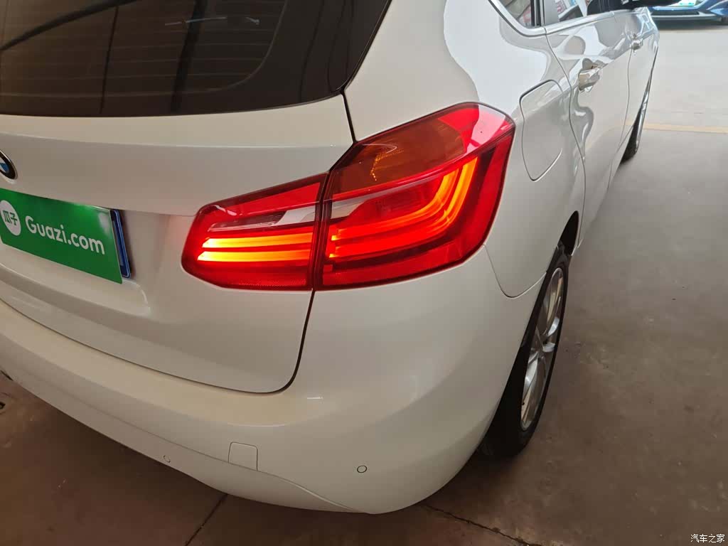 BMW 2 Series, 2019 8