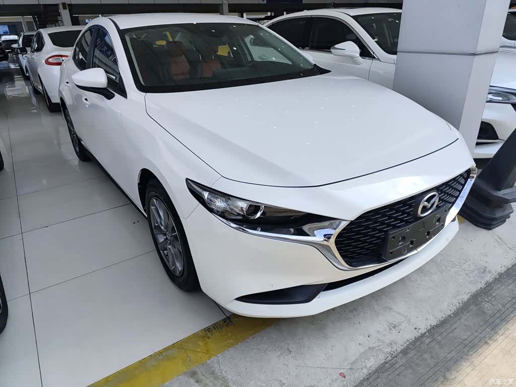 Mazda Mazda3, 2020 22