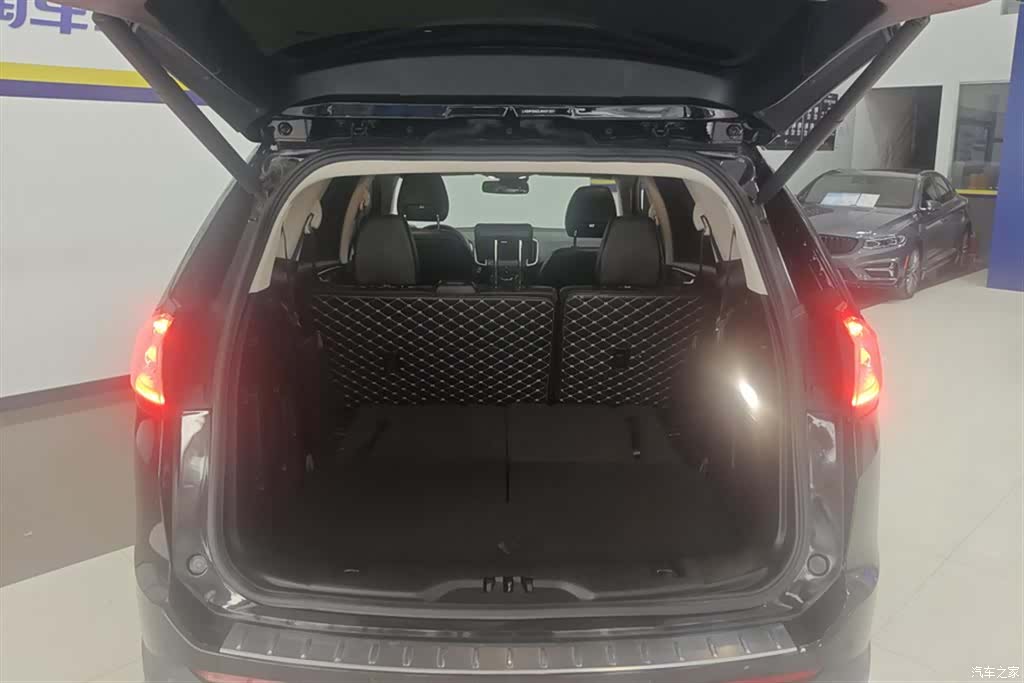 Ford Edge, 2019 4