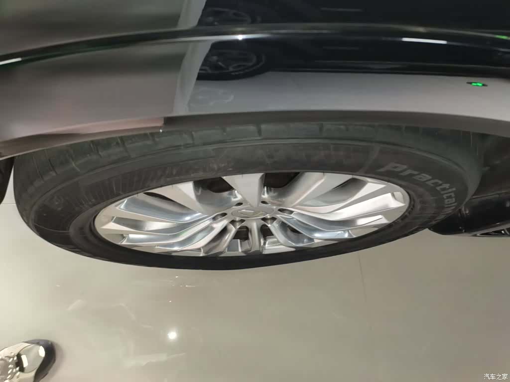 Infiniti QX80, 2017 23
