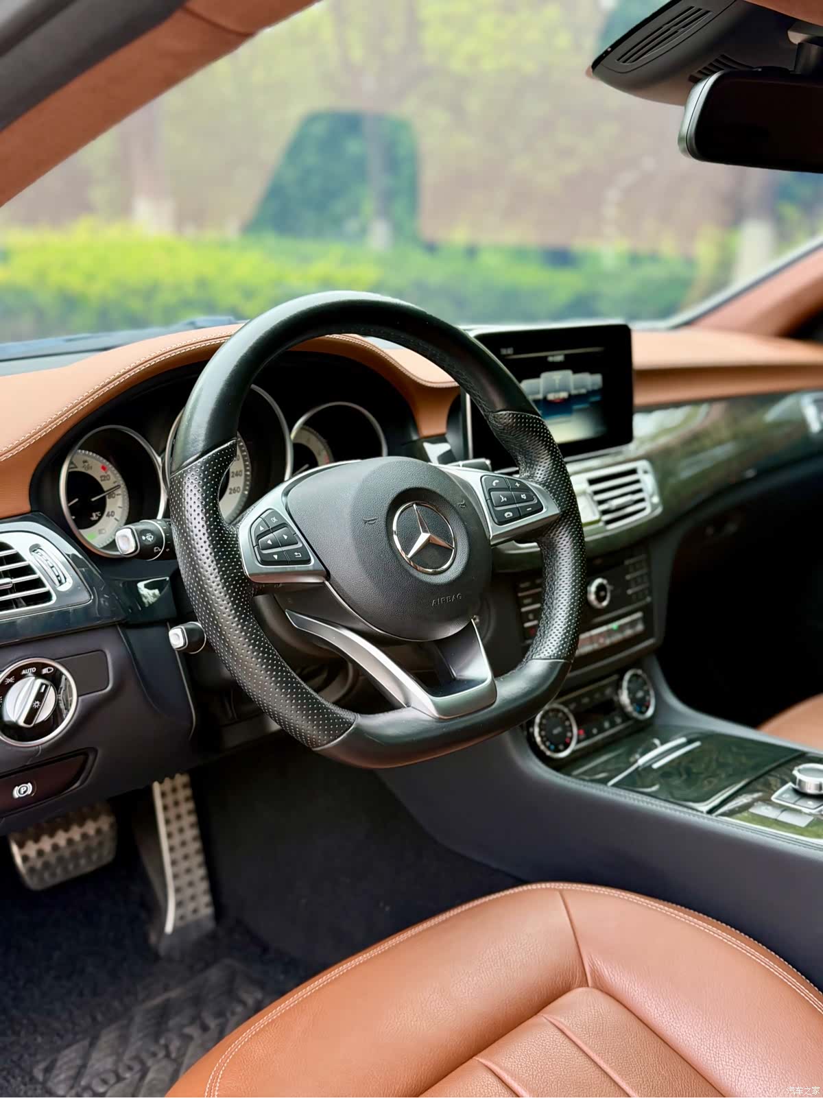 Mercedes-Benz CLS, 2016 11