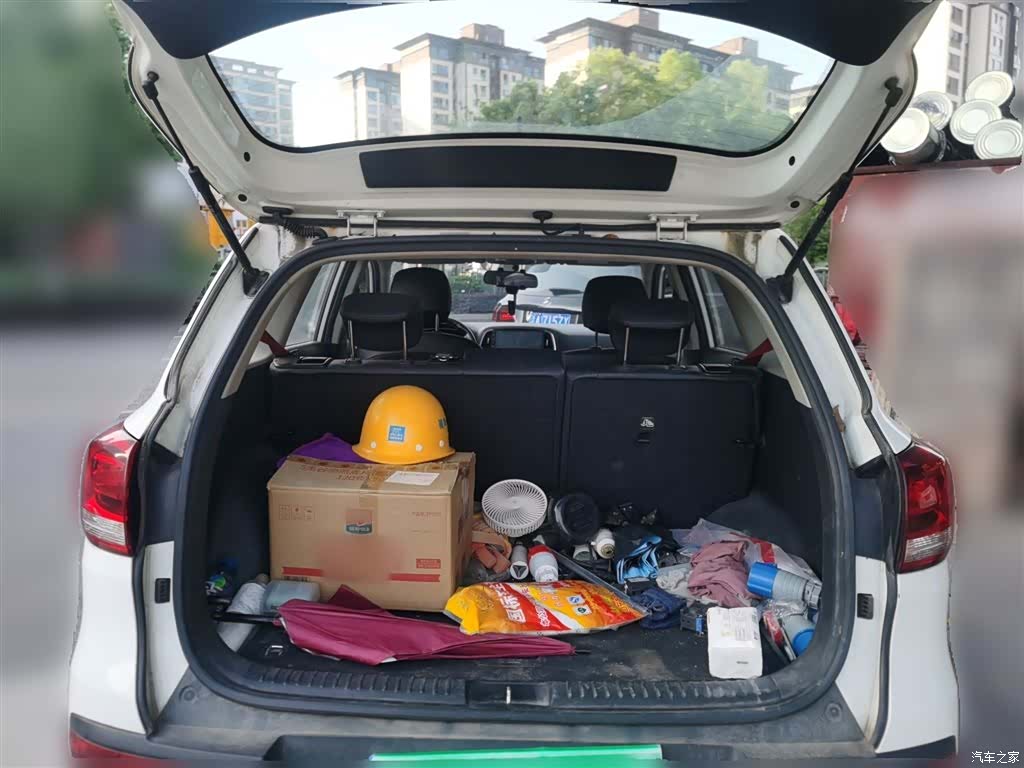 Kia KX3, 2016 10