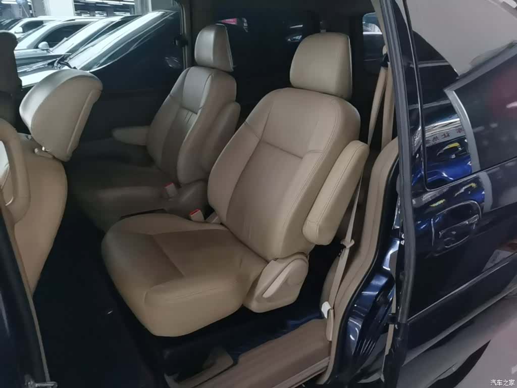 Buick GL8, 2016 17