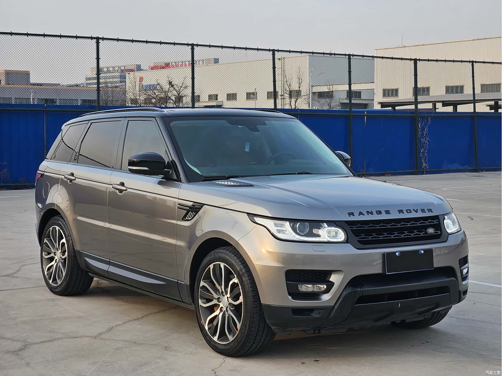 Land Rover Range Rover, 2015 3