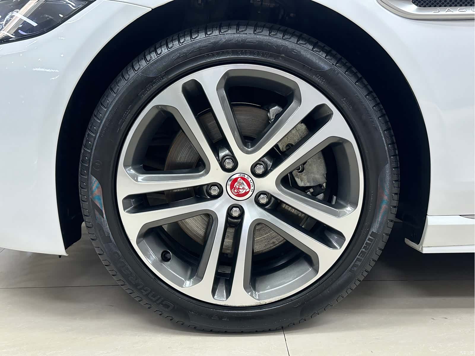 Land Rover XEL, 2022 22