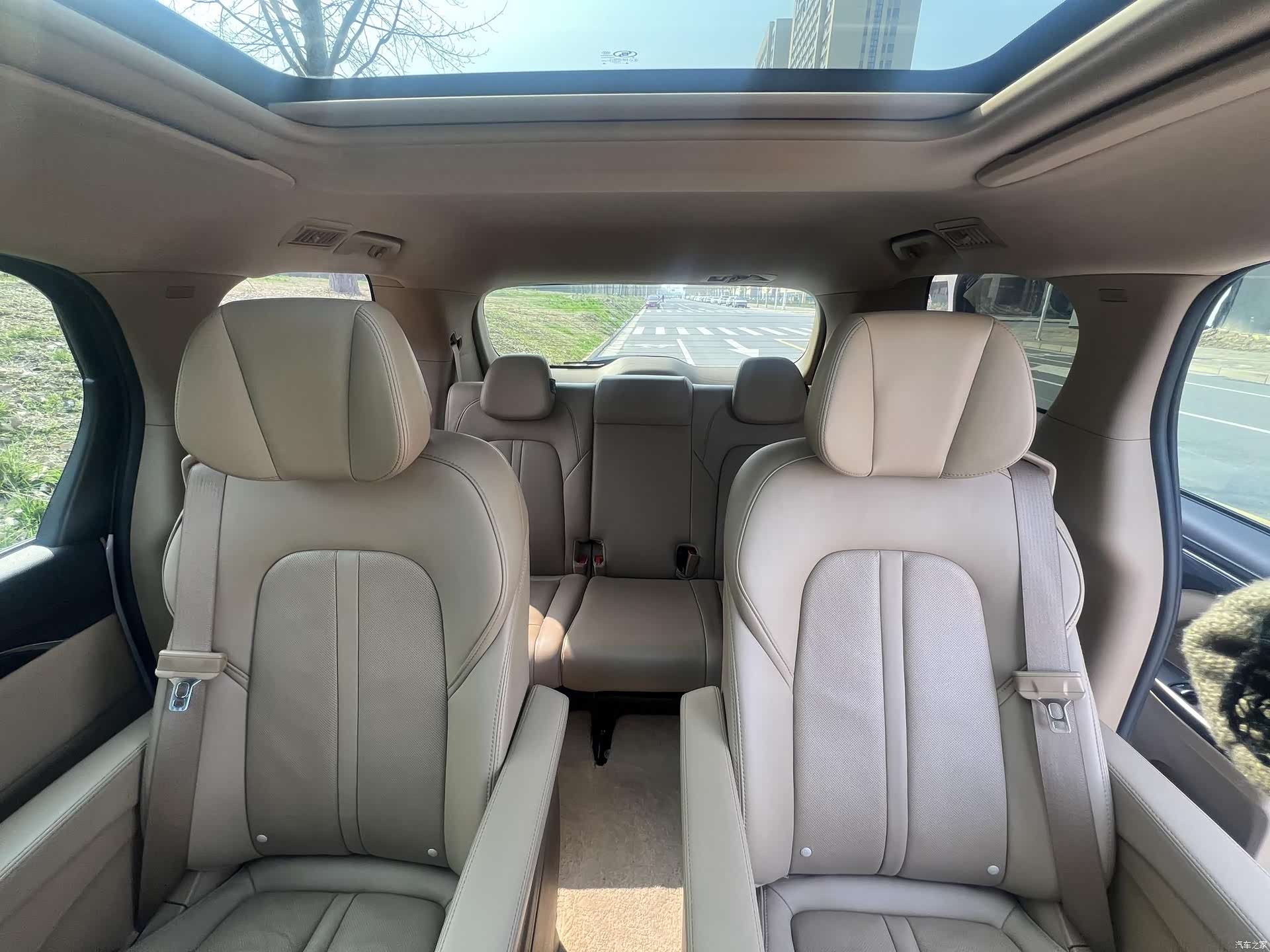 Buick GL8, 2021 9