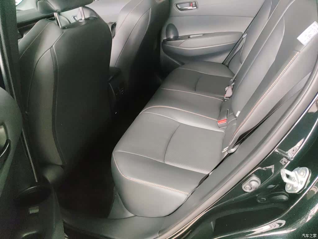 Toyota Frontlander, 2026 13