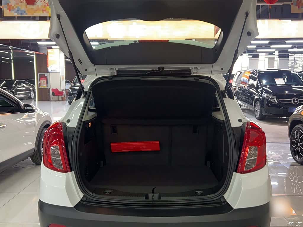 Buick Encore, 2015 21
