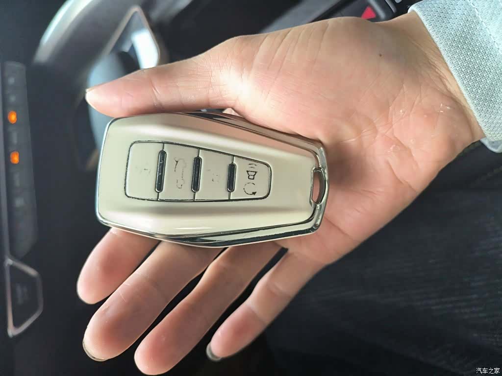 Geely Preface, 2023 17