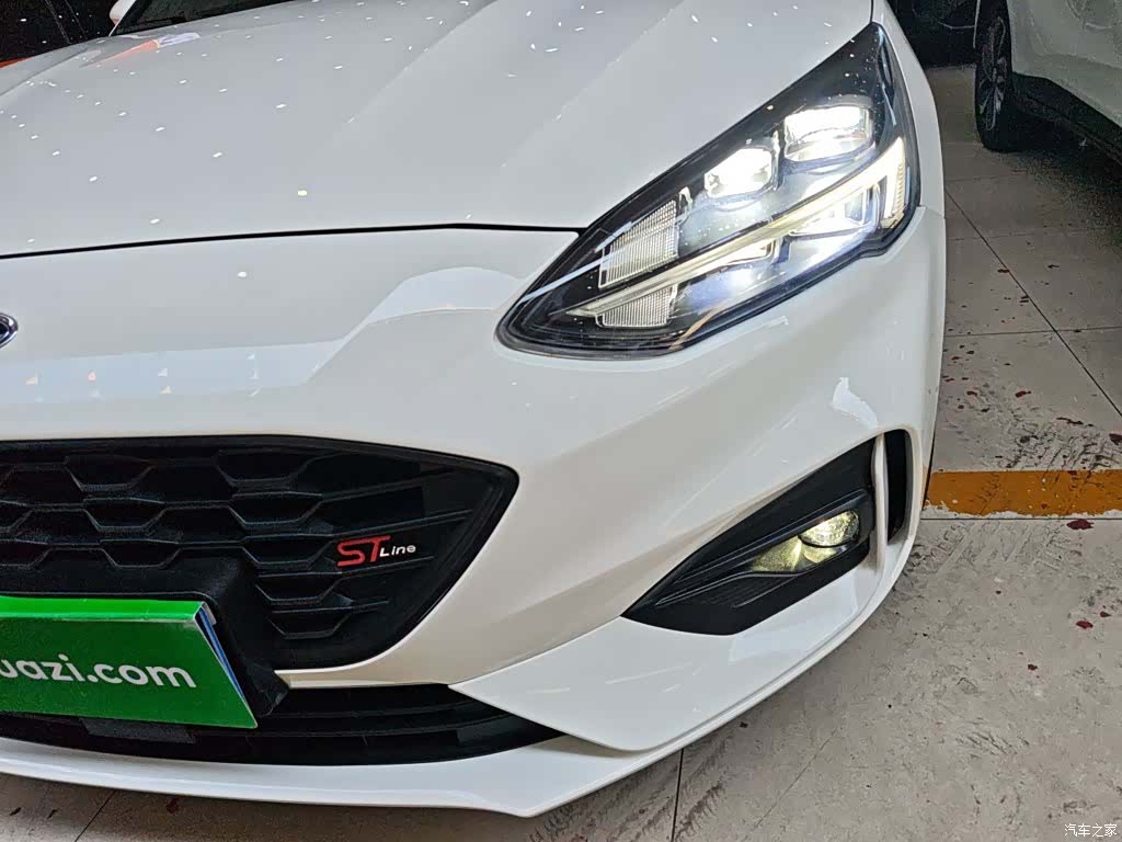 Ford Focus, 2022 18