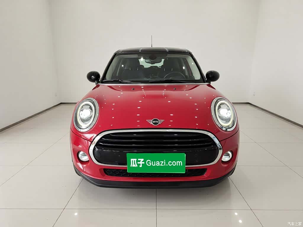 Mini ONE, 2021 3