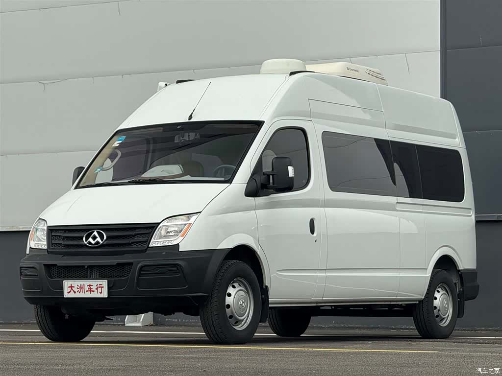 Maxus V80, 2015 1