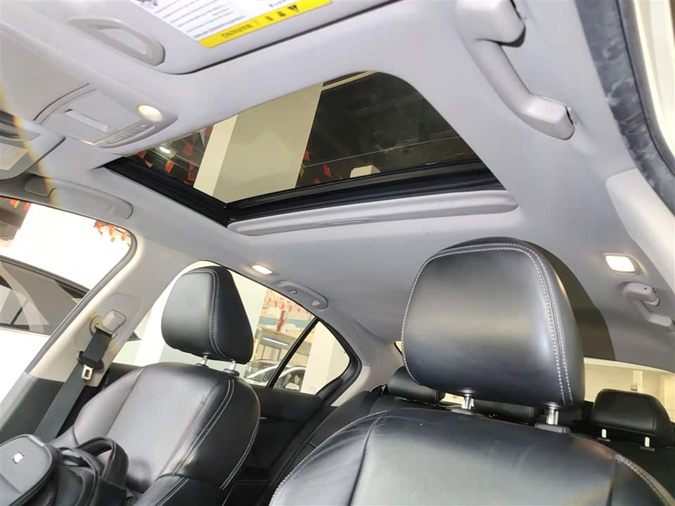 Infiniti Q50L Infiniti Q50L